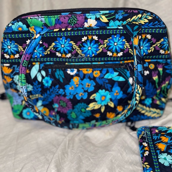 Vera Bradley Bowler & Turnlock Wallet - Midnight Blues - Picture 3 of 7